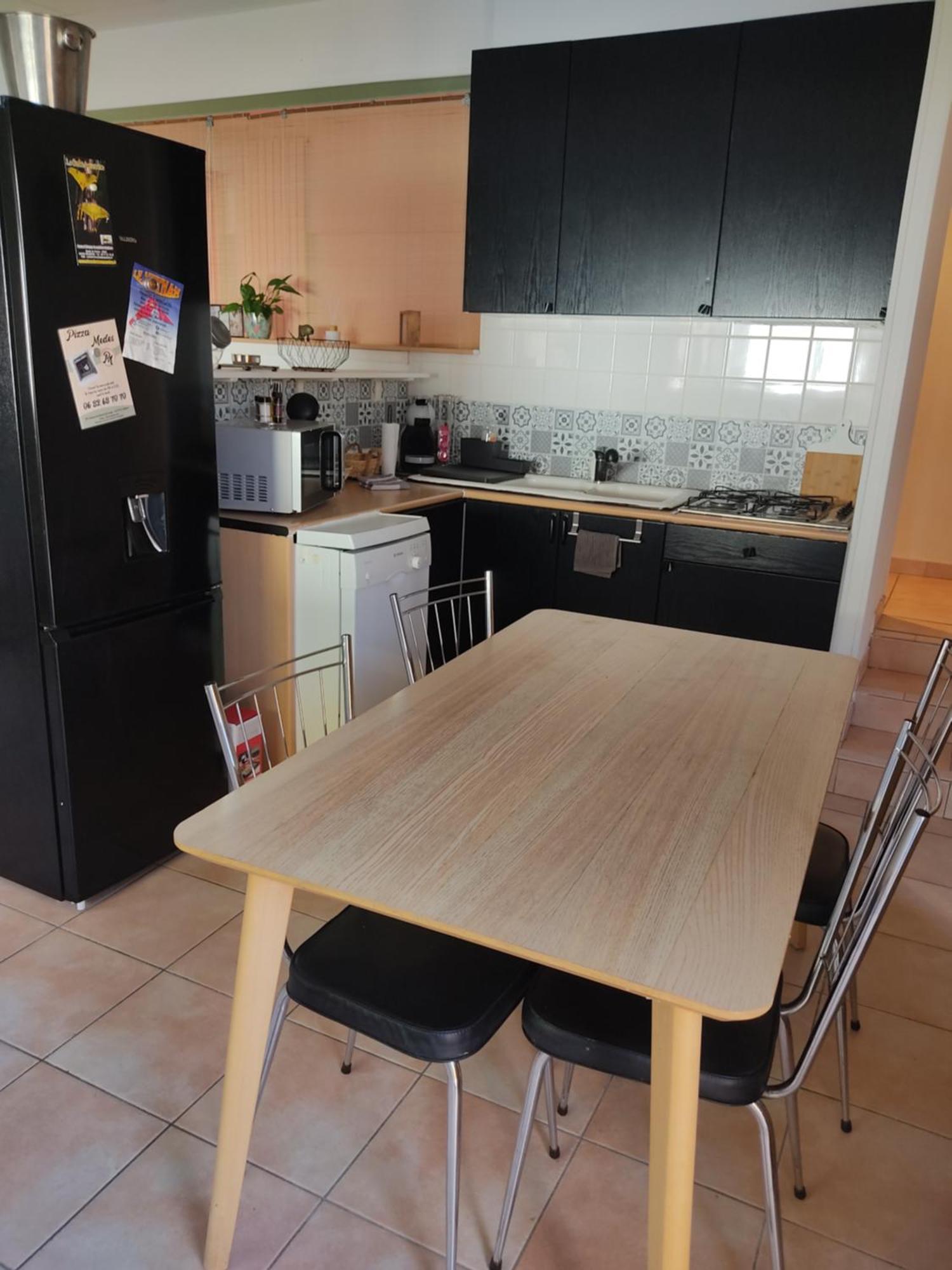 Appartement Velleron-4 Personnes Eksteriør billede